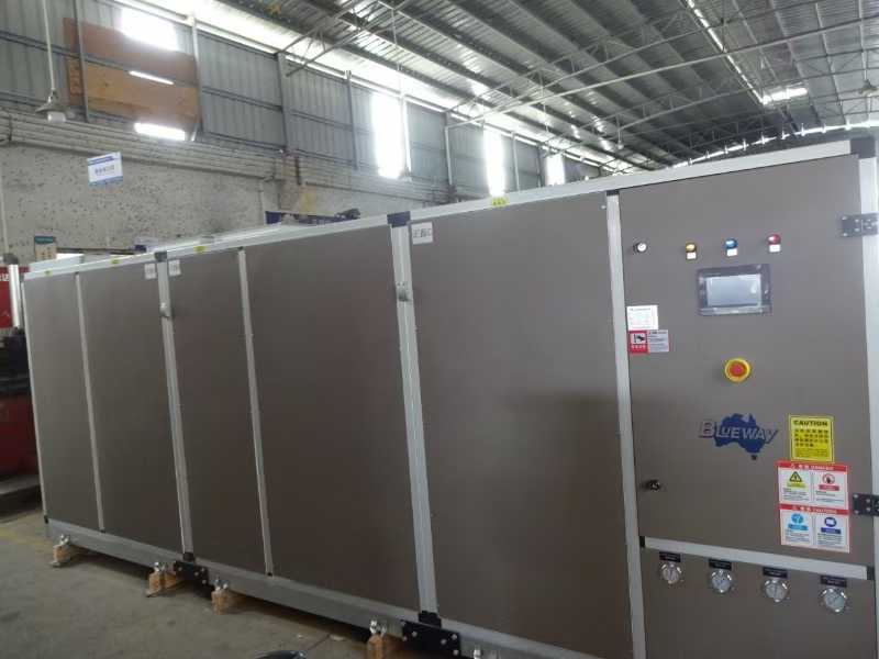 Dostarcz na czas: System środowiska basenu krytego